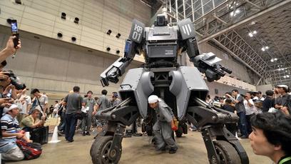 EUA desafia Japão para a VERDADEIRA Batalha de Robôs