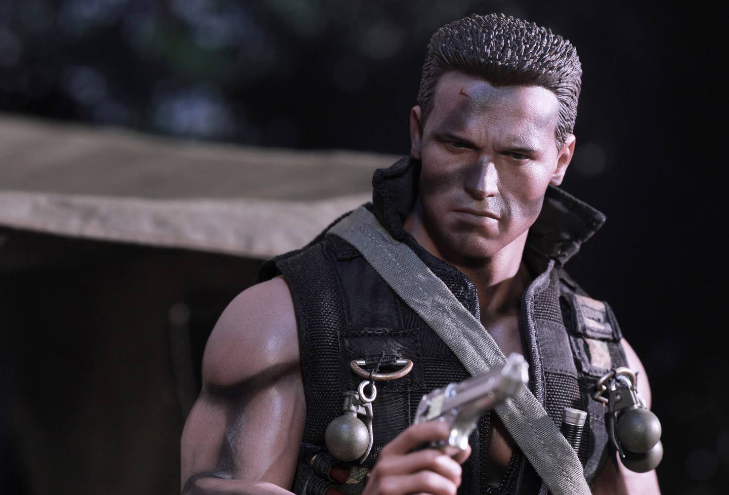 Hot Toys anuncia action figure de Comando para Matar