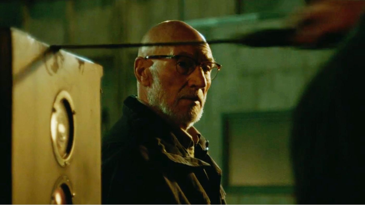 Melhor tomar cuidado com Patrick Stewart no novo trailer de Green Room
