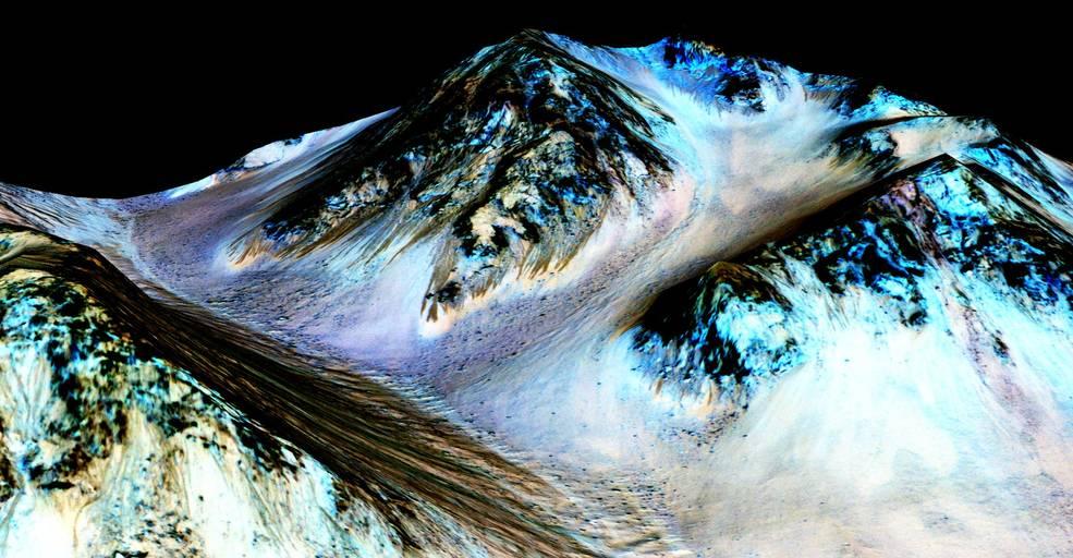 NASA encontra evidências de água em estado líquido na superfície de Marte