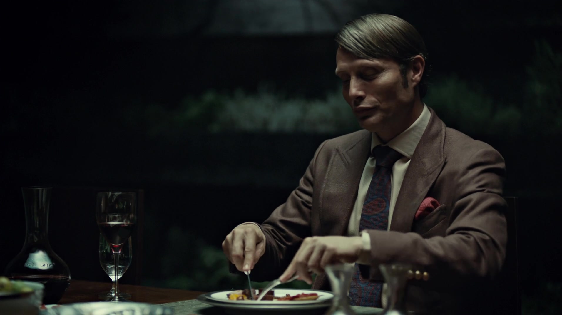 Roteirista de "Hannibal" ganha seu próprio boneco