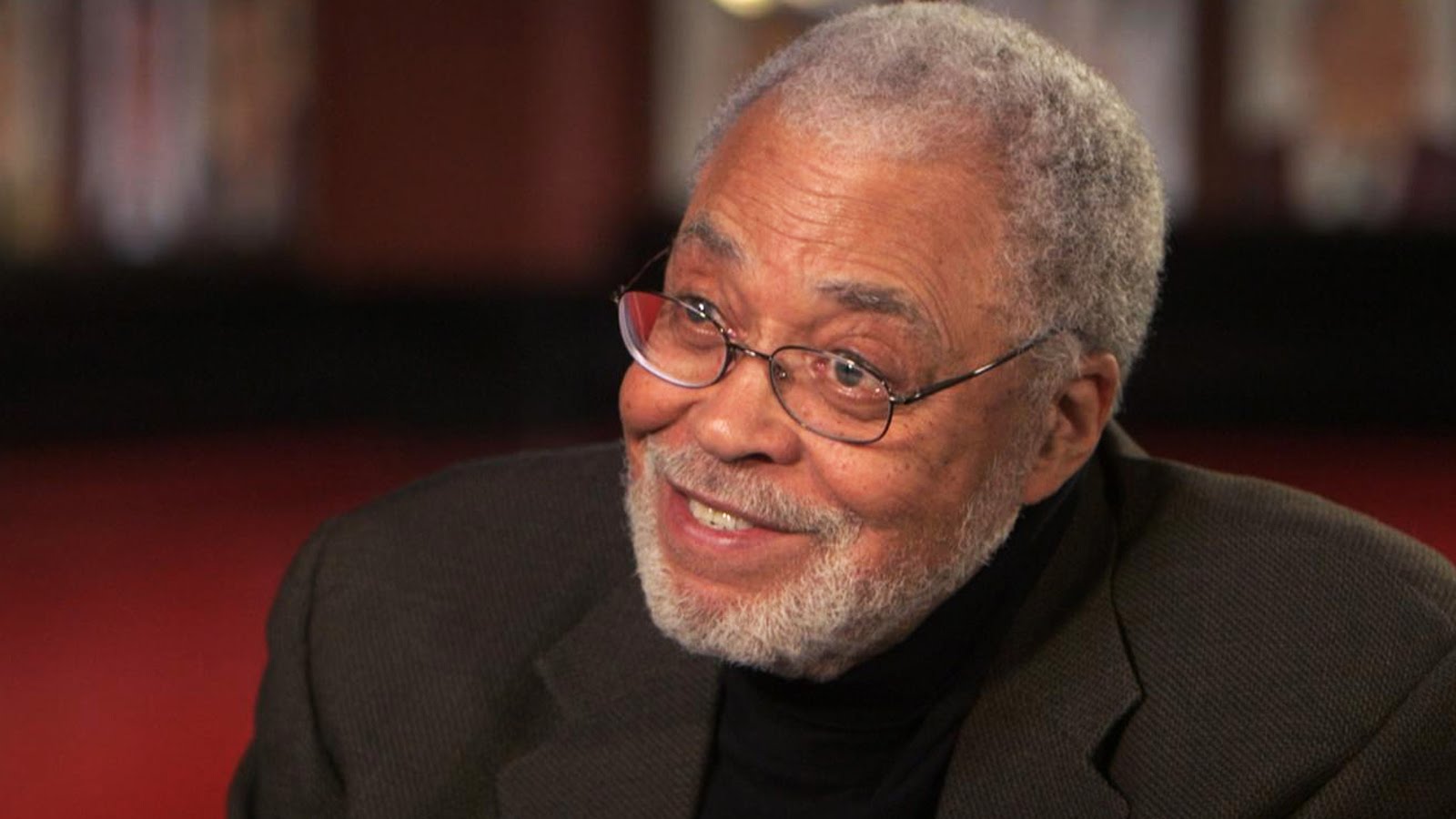 Rogue One: Uma História Star Wars | James Earl Jones retorna como Darth Vader no filme