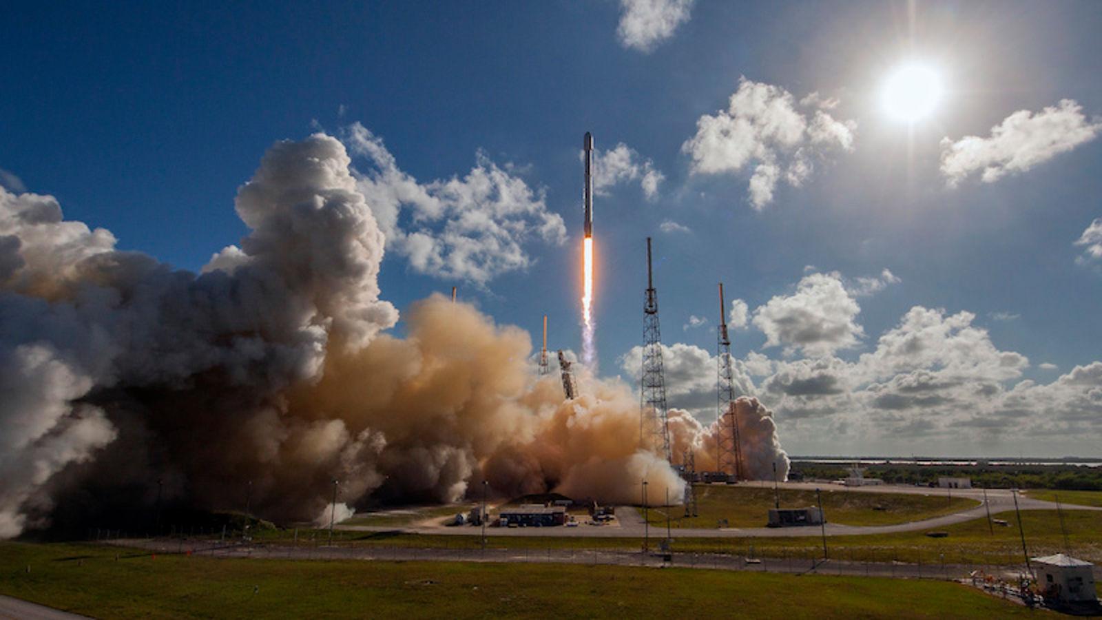 Assista ao lançamento do foguete da SpaceX [ATUALIZADO]