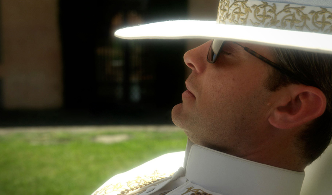 The Young Pope | Jude Law vira papa no teaser da nova minissérie da HBO