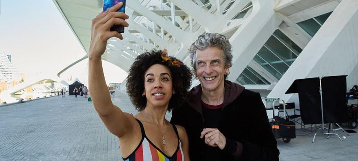 Doctor Who | Capaldi viaja através do espaço e do tempo para gravar episódio na Espanha
