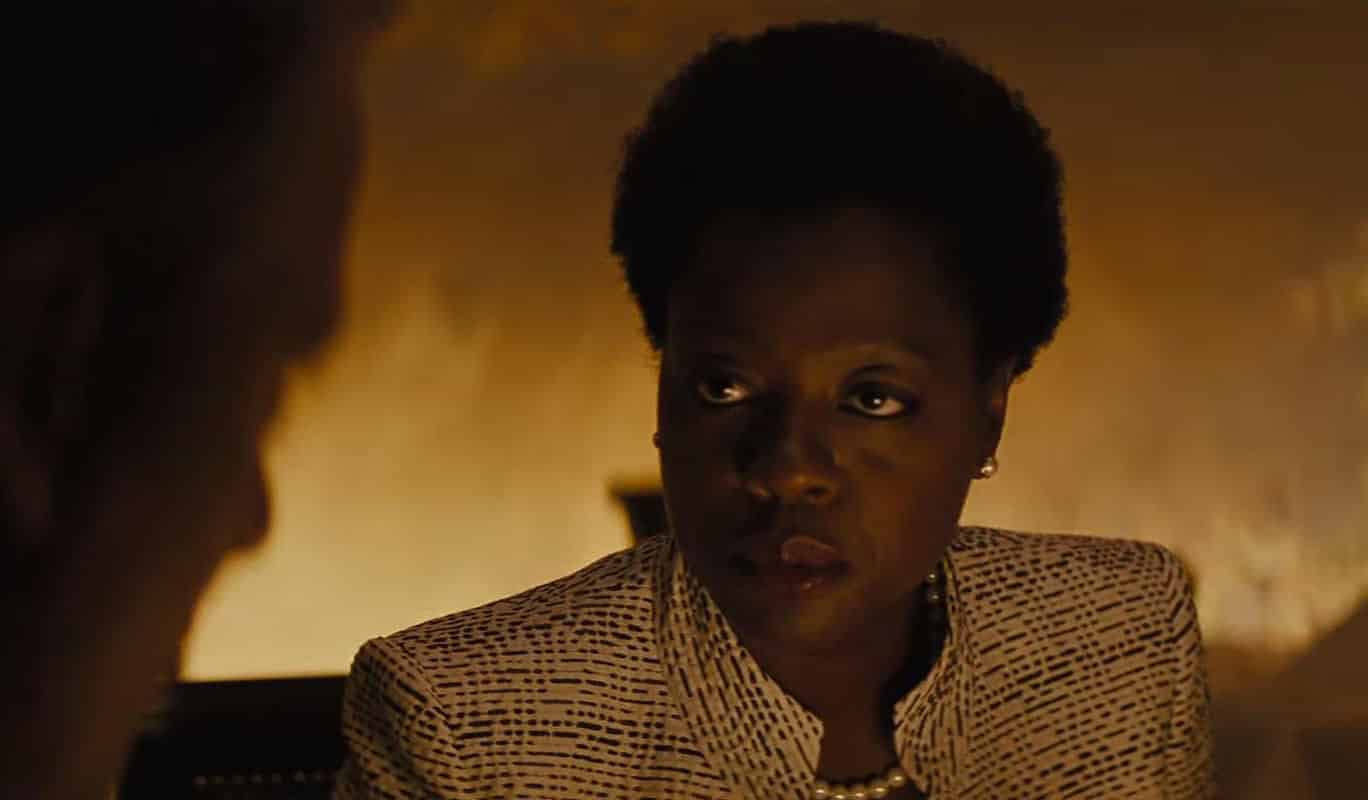 Esquadrão Suicida | Viola Davis mostra as consequências de ser um vilão em vídeo promocional