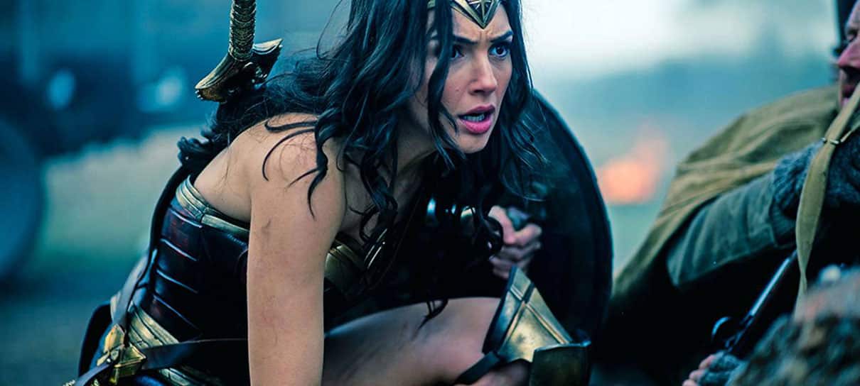 Mulher-Maravilha | Personagem está no meio da guerra em nova imagem do filme