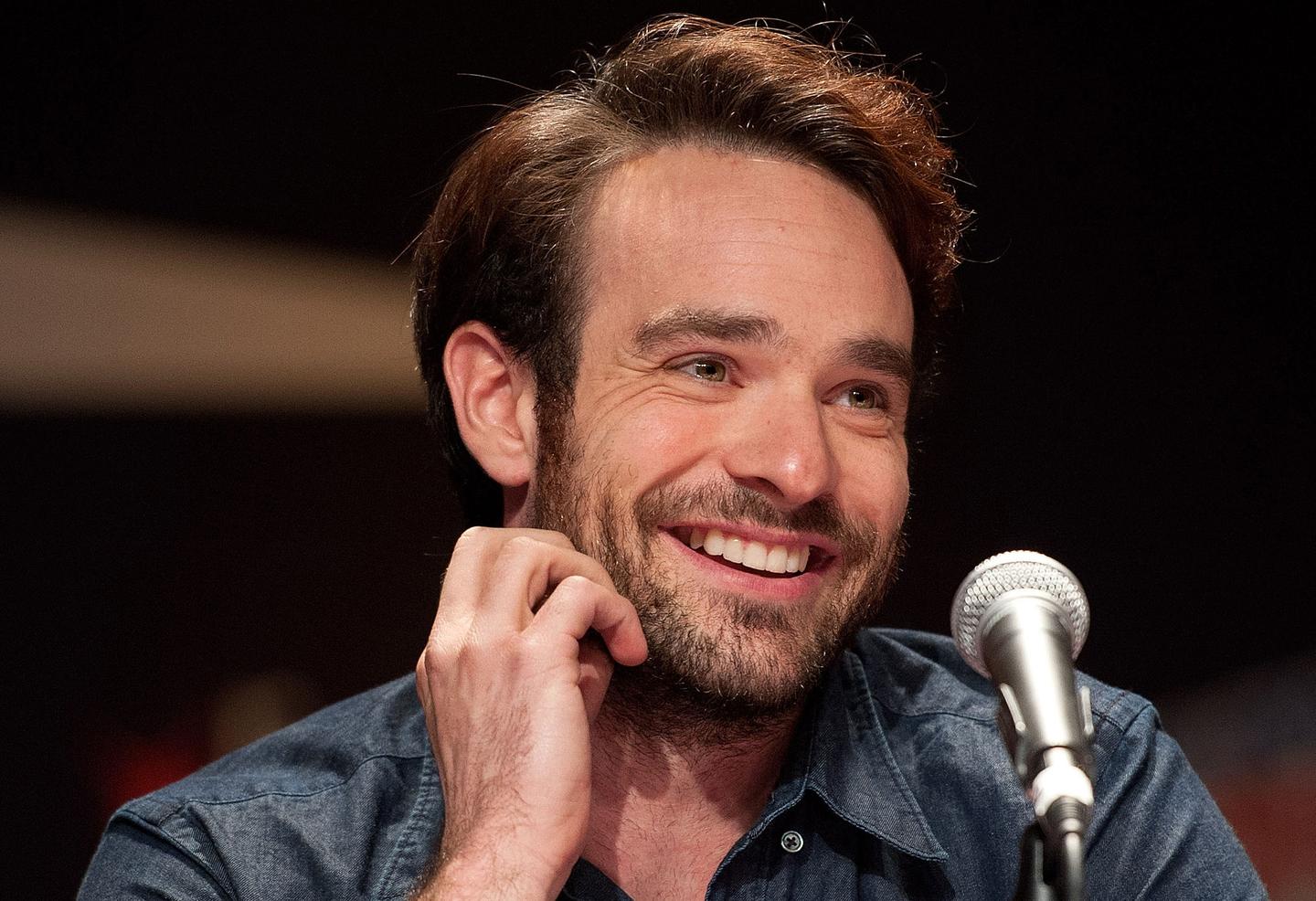 Charlie Cox explica uma conexão entre as séries Marvel