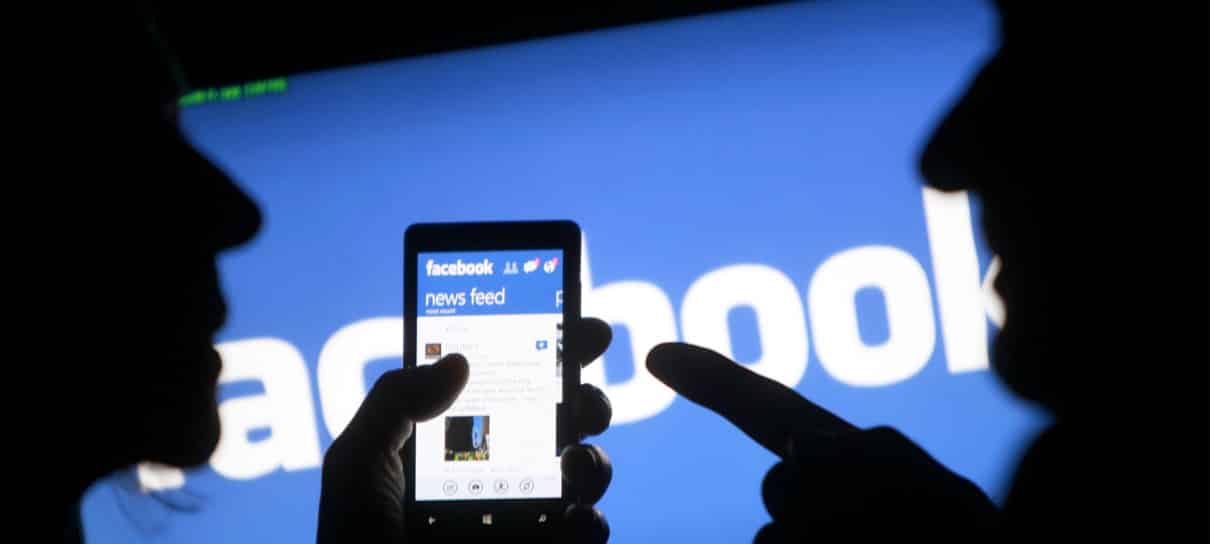 Facebook punirá notícias com título caça-cliques