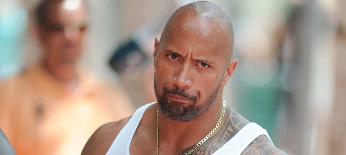 Velozes & Furiosos 8 | The Rock critica colegas de elenco no Facebook
