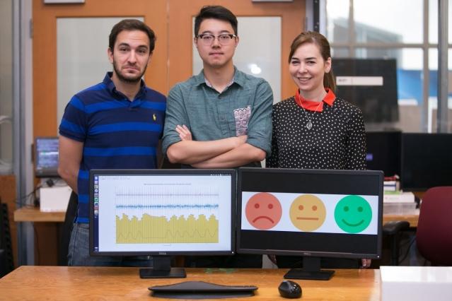 Grupo desenvolve aparelho capaz de identificar emoções com sinais wireless