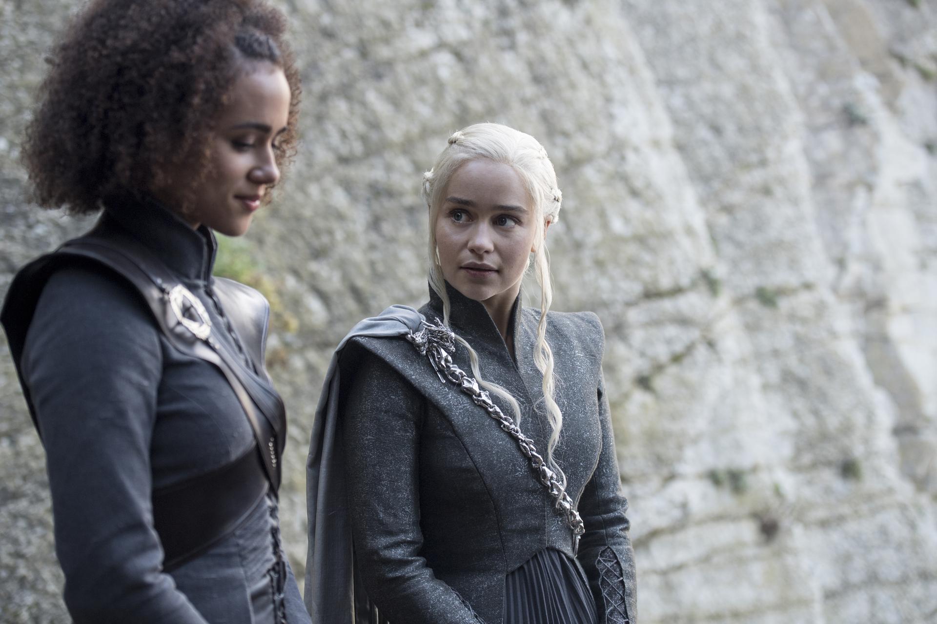 Game of Thrones | Missandei, Mindinho, Daenerys e Theon aparecem nas fotos do próximo episódio