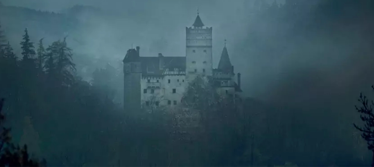 Você já pode passar uma noite no Castelo do Drácula
