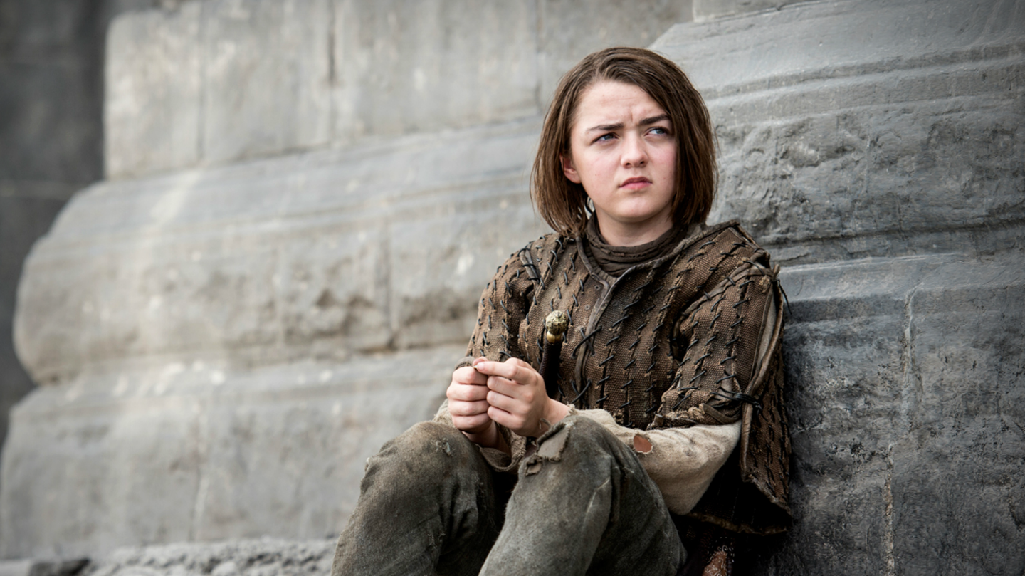 Game of Thrones | Arya aparece em novas fotos dos bastidores