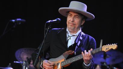 Bob Dylan finalmente se manifesta sobre seu Prêmio Nobel