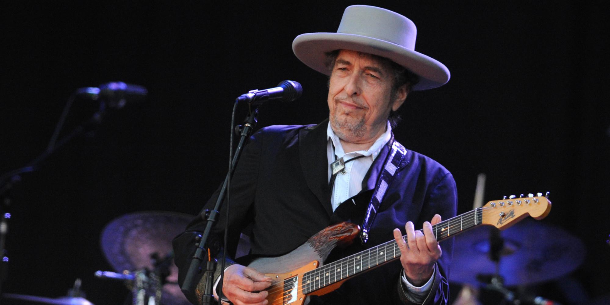 Bob Dylan finalmente se manifesta sobre seu Prêmio Nobel