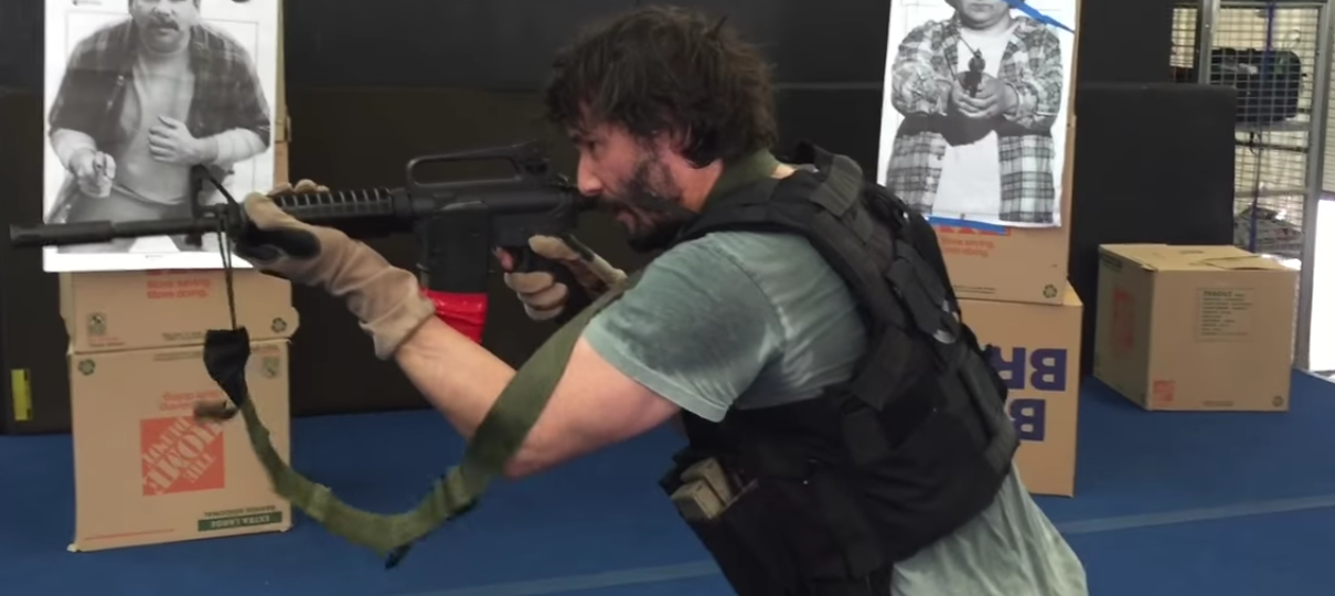 Keanu Reeves está treinando pesado para John Wick 2
