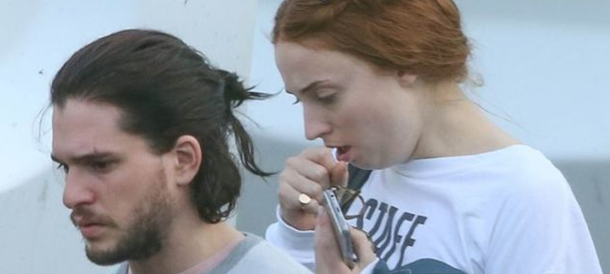 Game of Thrones | Sansa, Jon Snow e Lyanna nas novas fotos de bastidores