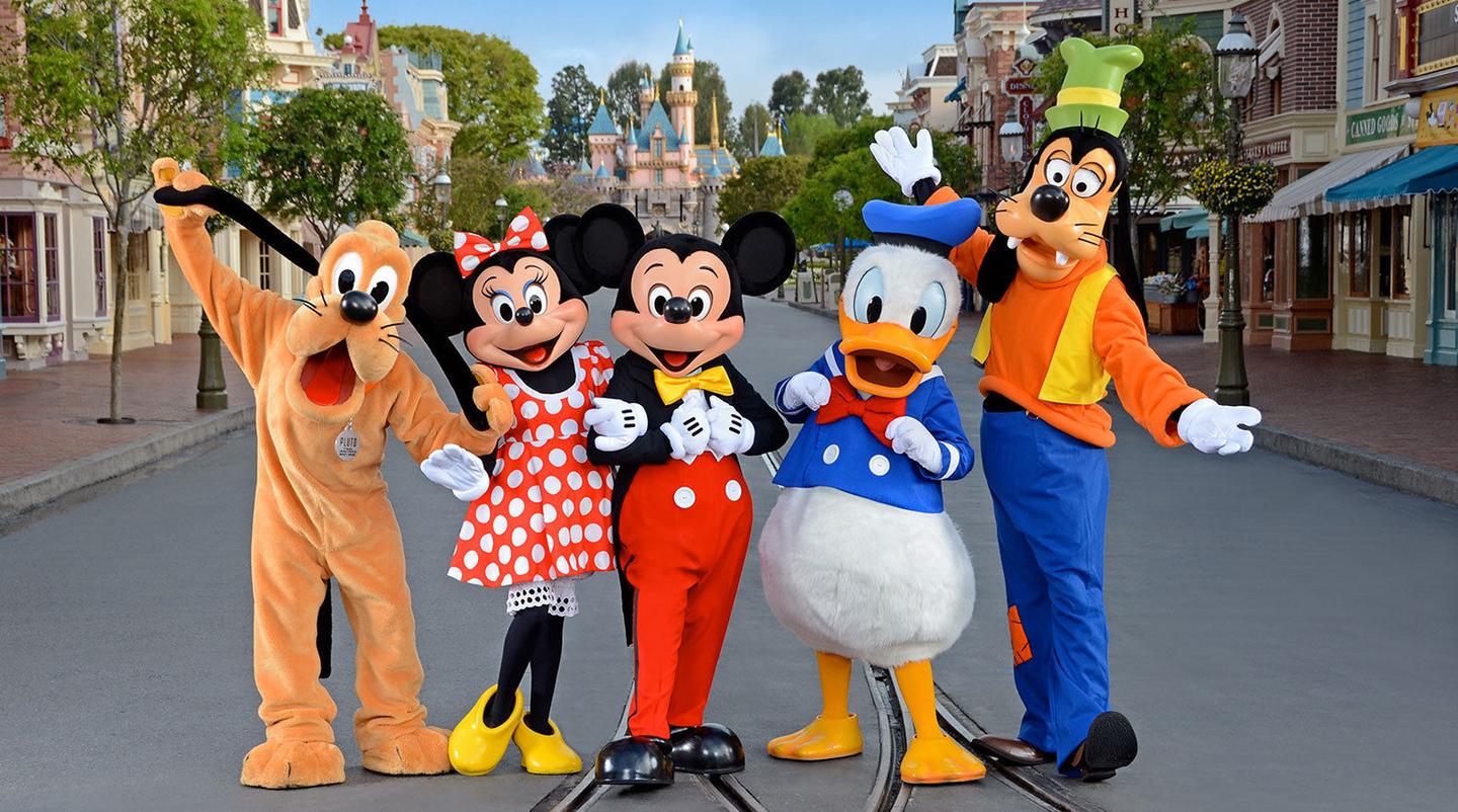 Galeria promove leilão para venda de itens raros da Disneyland