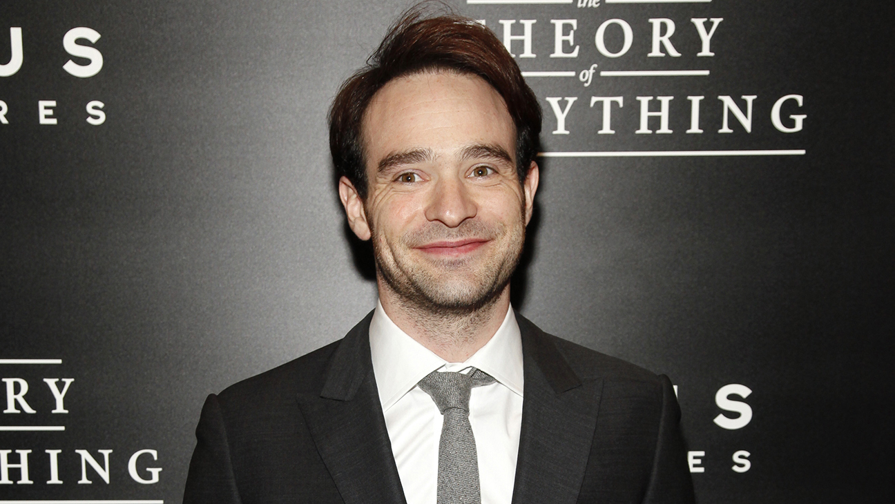 Demolidor | Charlie Cox usou lentes de contato para ficar cego nas filmagens