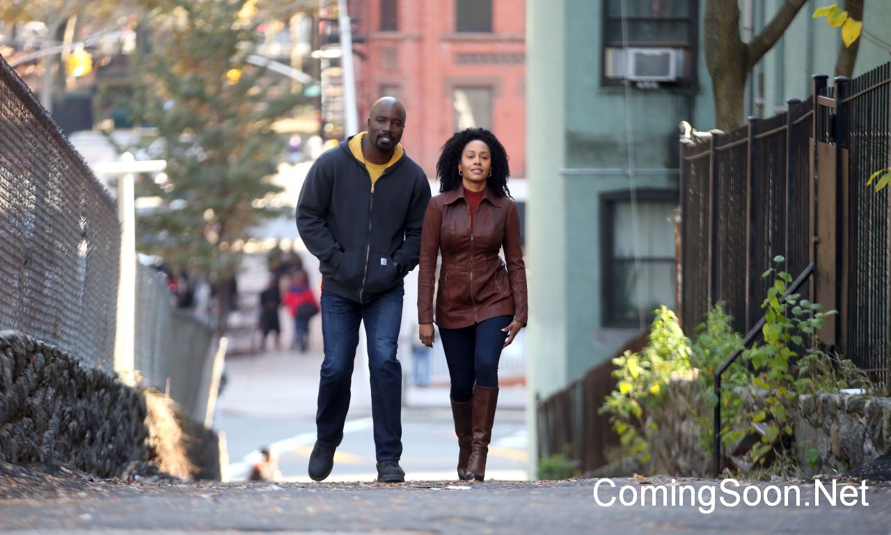 NEW YORK, NY - NOVEMBER 16:  Mike Colter and Simone Missick filming Marvel's "The Defenders" on November 16, 2016 in New York City.  (Photo by Steve Sands/GC Images)