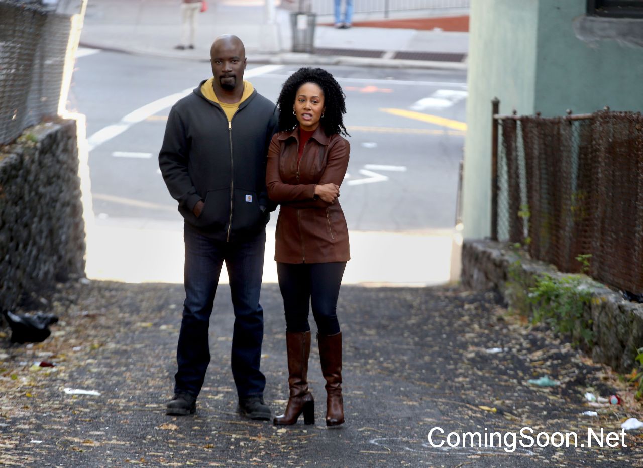 NEW YORK, NY - NOVEMBER 16:  Mike Colter and Simone Missick filming Marvel's "The Defenders" on November 16, 2016 in New York City.  (Photo by Steve Sands/GC Images)