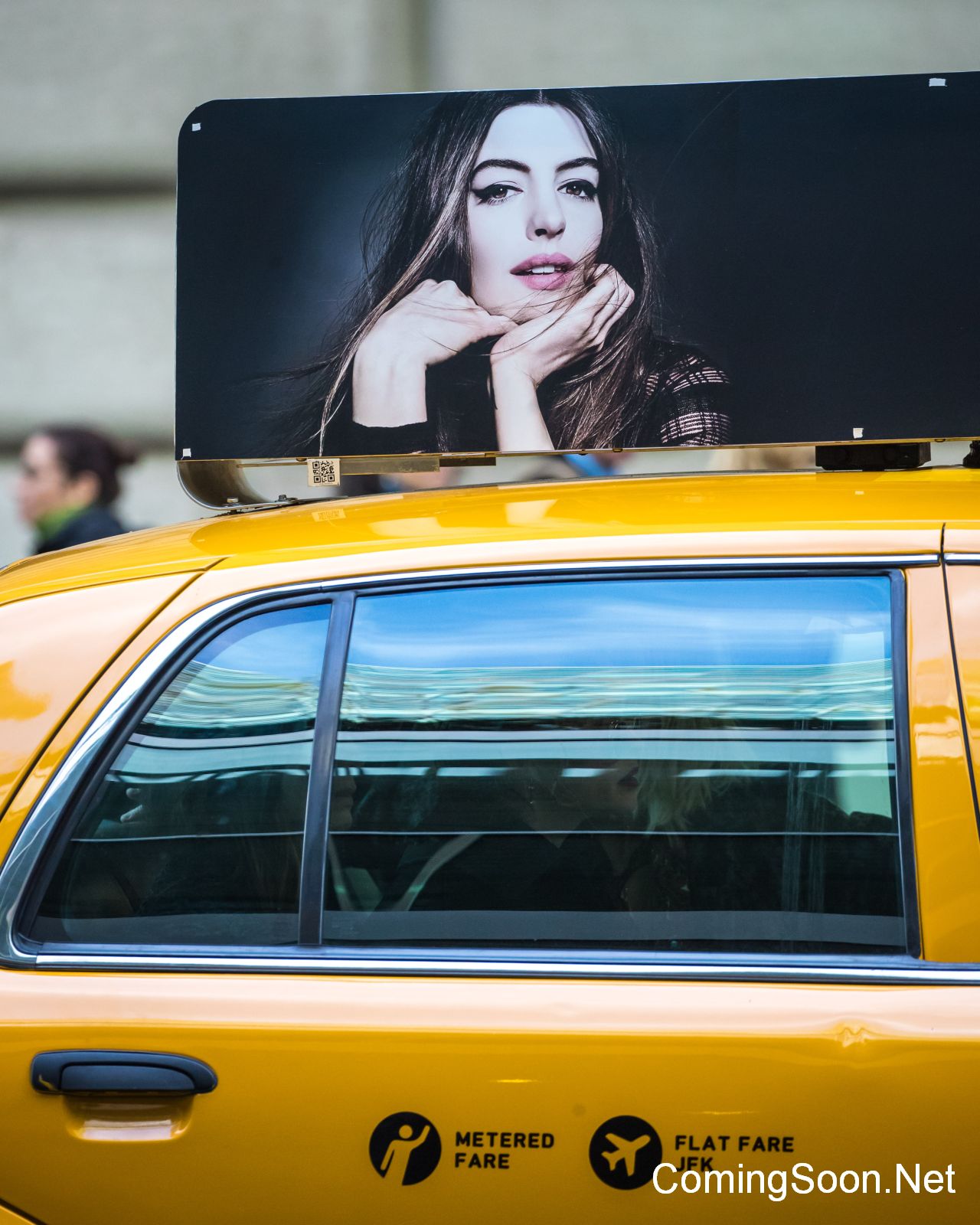 'Ocean's Eight' filming in Midtown New York

Featuring: Atmosphere
Where: NY, New York, United States
When: 26 Oct 2016
Credit: WENN.com