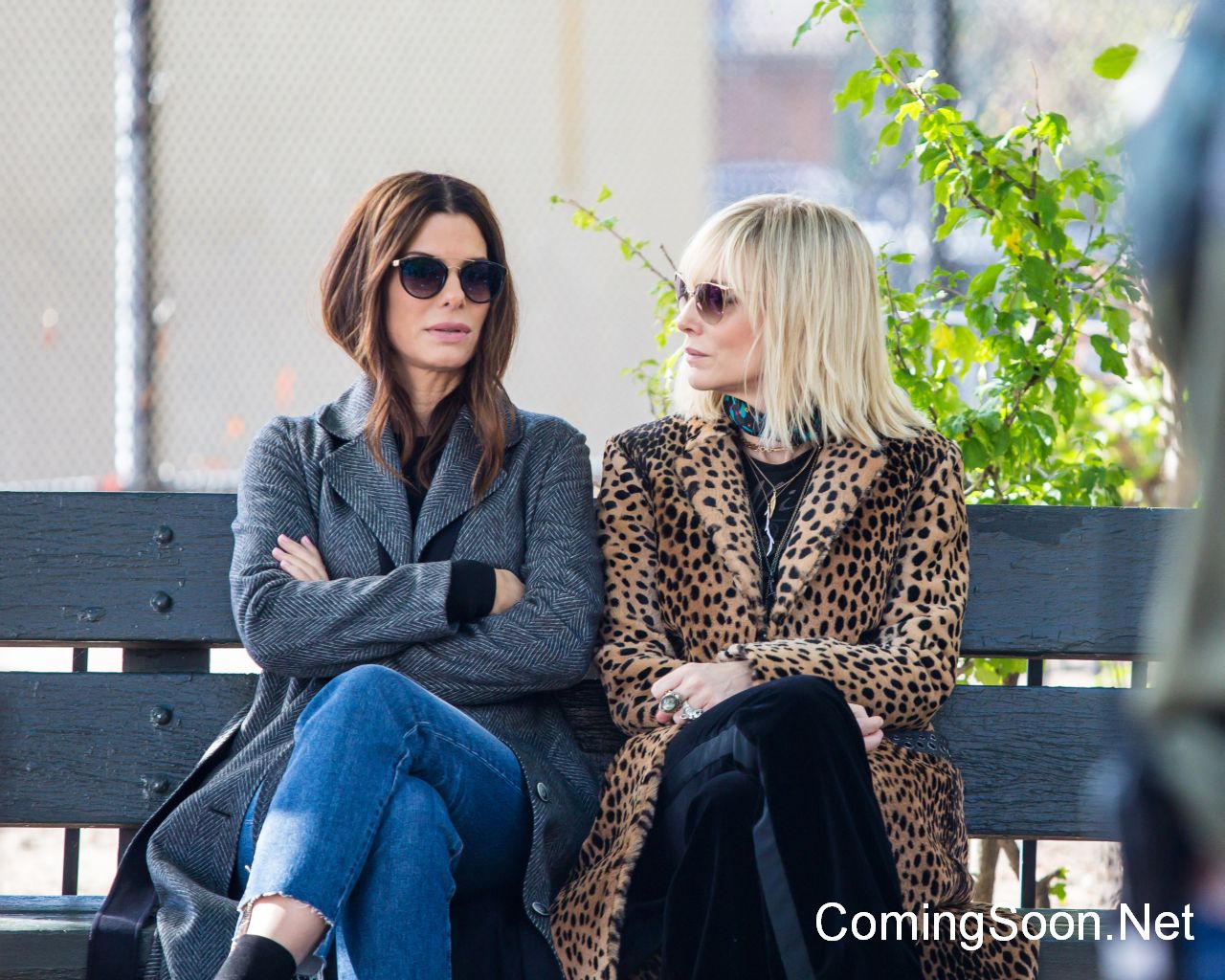 NEW YORK, NY - OCTOBER 31:  Sandra Bullock and Cate Blanchett are seen filming 'Ocean's 8' on October 31, 2016 in Queens borough of New York City.  (Photo by Alessio Botticelli/GC Images)