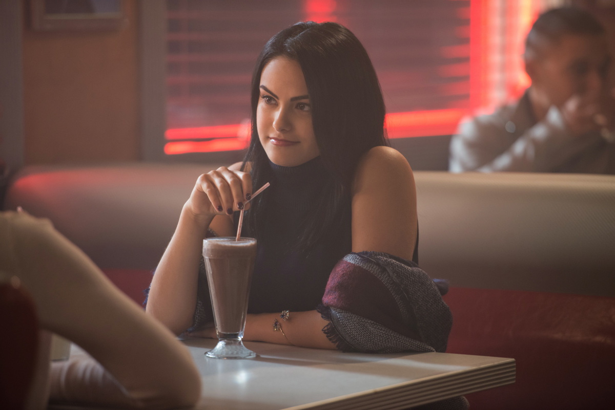 Riverdale -- "Chapter Two: A Touch of Evil" -- Image Number: RVD102a_0129.jpg -- Pictured: Camila Mendes as Veronica Lodge -- Photo: Diyah Pera/The CW -- ÃÂ© 2016 The CW Network. All Rights Reserved