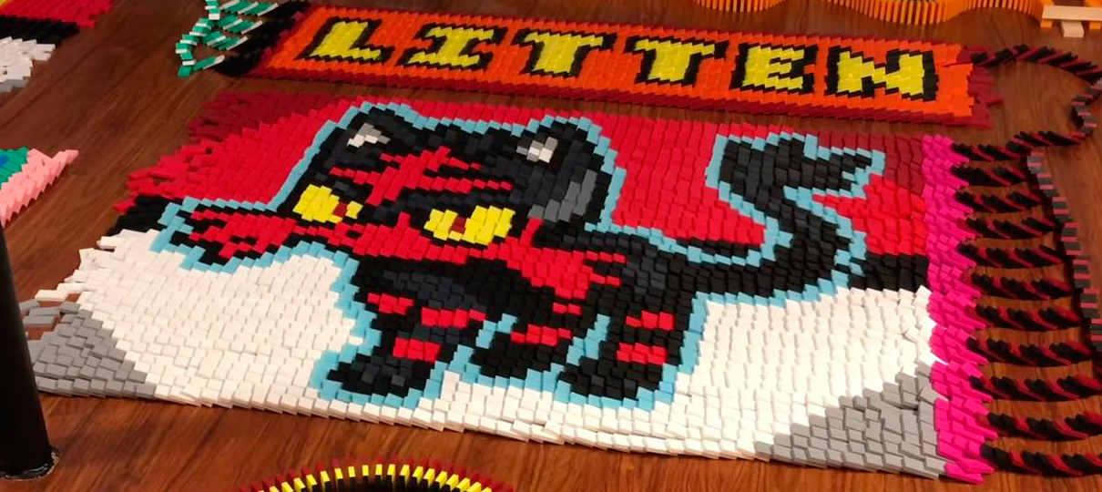 Pokémon Sun e Moon é homenageado com mais de 14 mil peças de dominó caindo