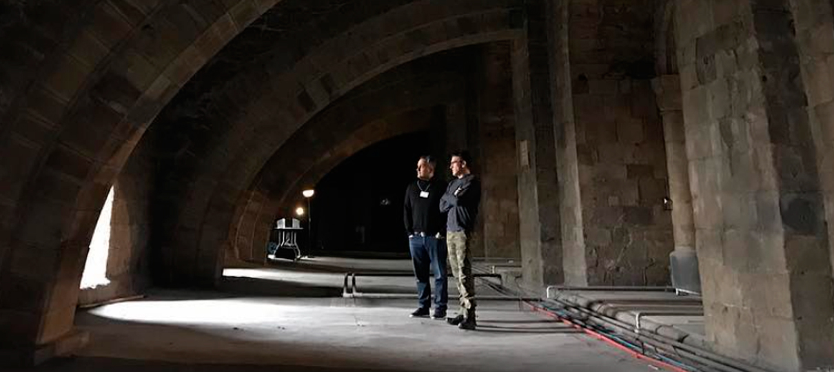 Vingadores: Guerra Infinita | Irmãos Russo compartilham foto de set e deletam em seguida