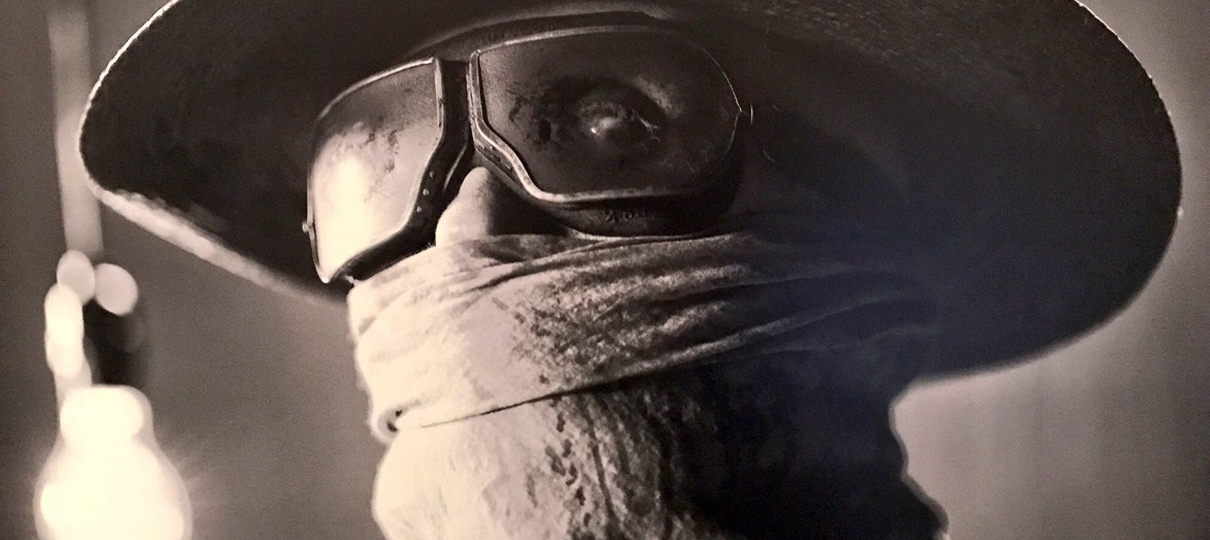 Logan | Nova foto detalha o vilão Caliban