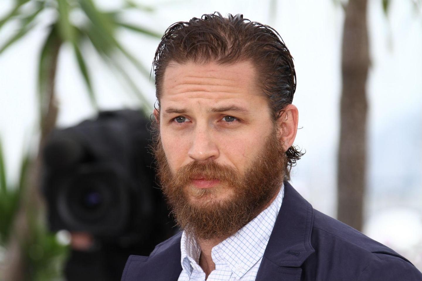 Tom Hardy vai contar histórias em programa infantil