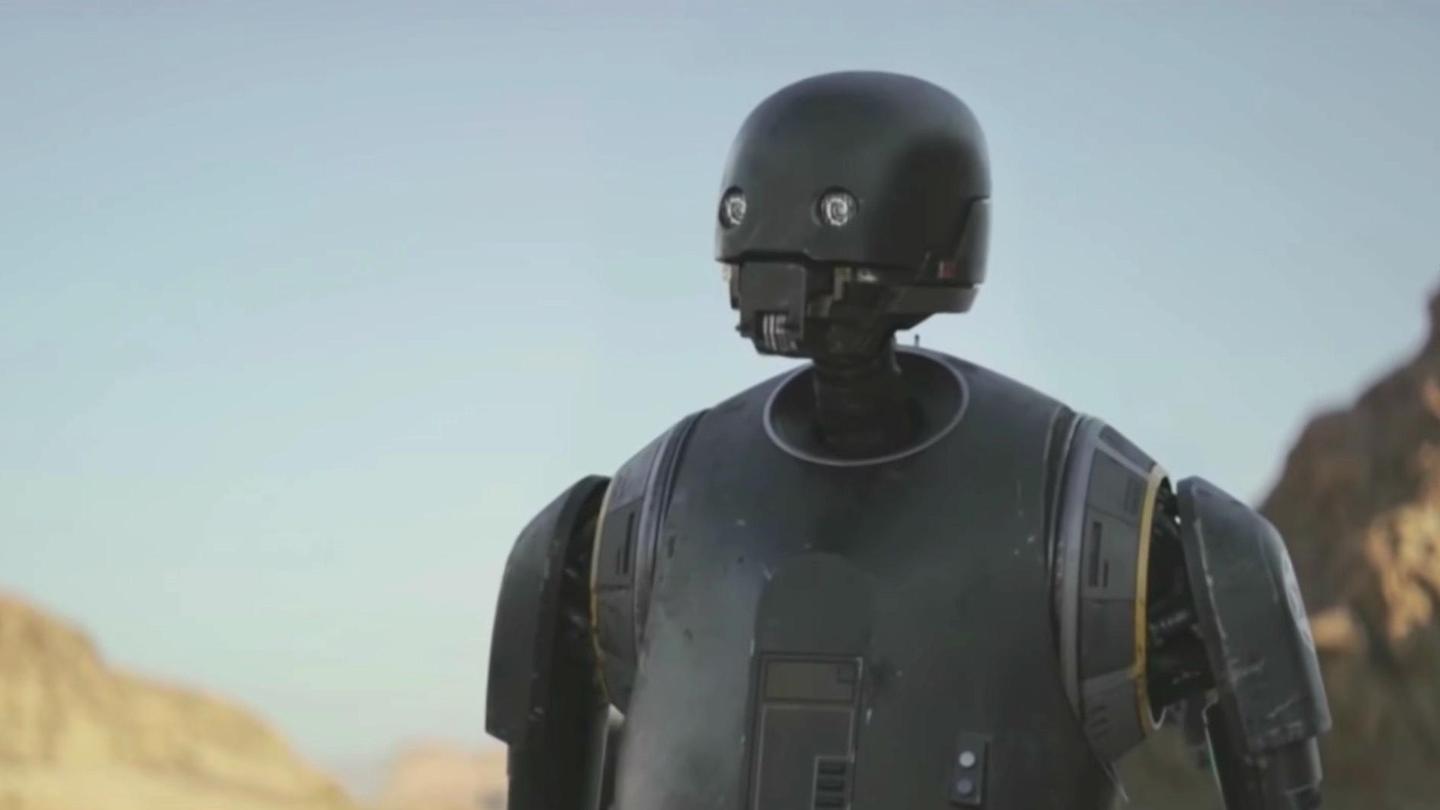 Rogue One | K-2SO estrela novo vídeo de bastidores