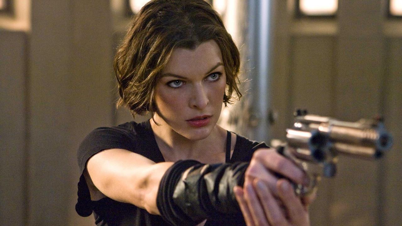 Milla Jovovich resume acontecimentos dos filmes de Resident Evil em apenas 3 minutos