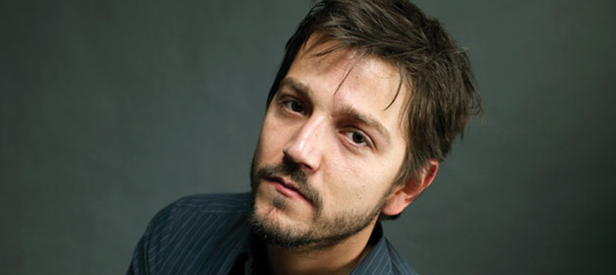 Diego Luna vai protagonizar o remake de Scarface