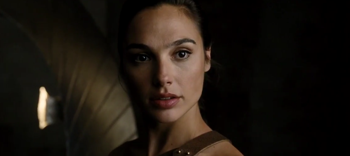 Mulher-Maravilha só perde para Deadpool na estreia dos filmes de origem