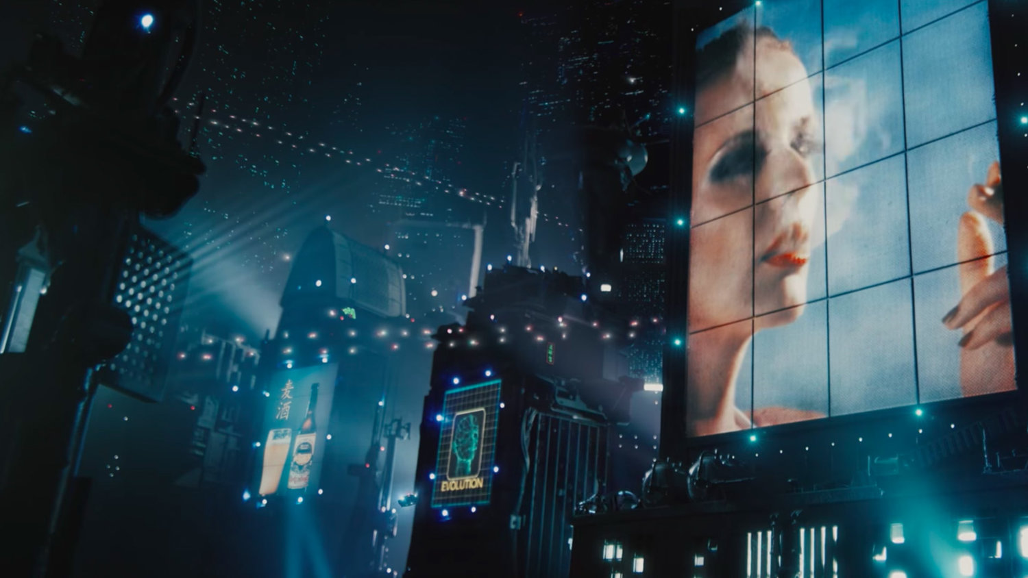 Slice of Live é um filme de Blade Runner feito por fãs que traz a essência do original