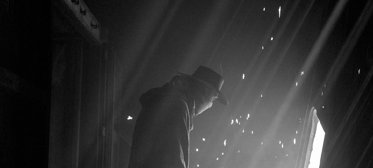 Logan | Caliban aparece sozinho em nova foto