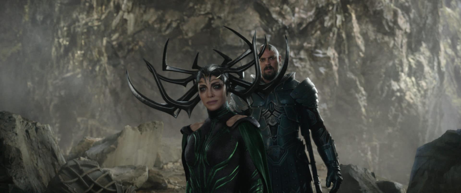 Marvel Studios' THOR: RAGNAROK..L to R: Hela (Cate Blanchett) and Skurge (Karl Urban)..Ph: Film Frame..©Marvel Studios 2017