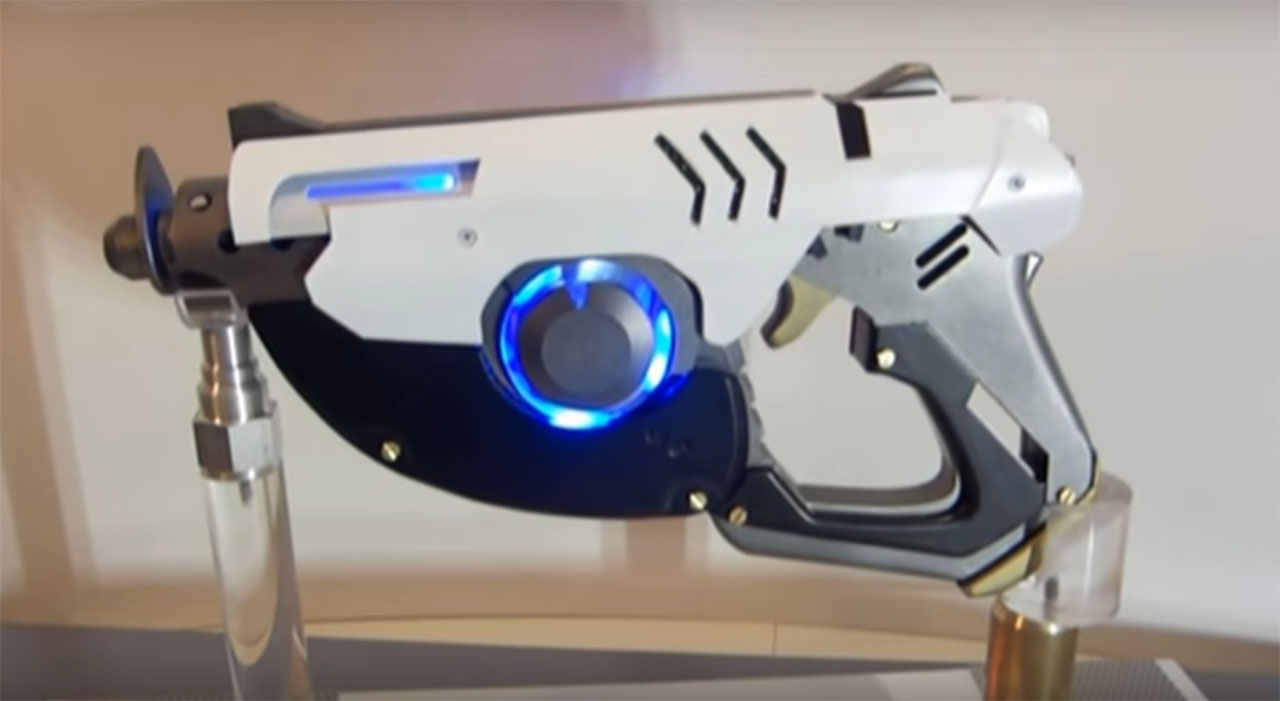 Overwatch | Veja um modelo totalmente funcional da arma da Tracer