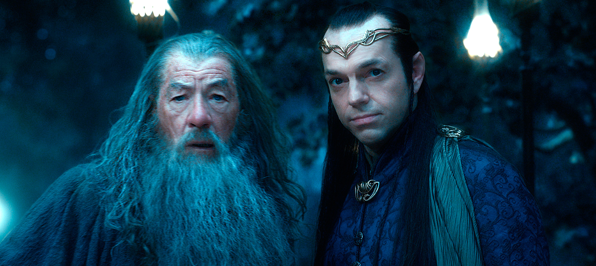 Até o próprio Gandalf comentou sobre a senhora que reza para Elrond