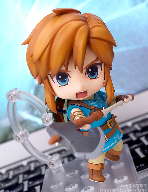 Link - The Legend of Zelda: Breath of the Wild Nendoroid Toy