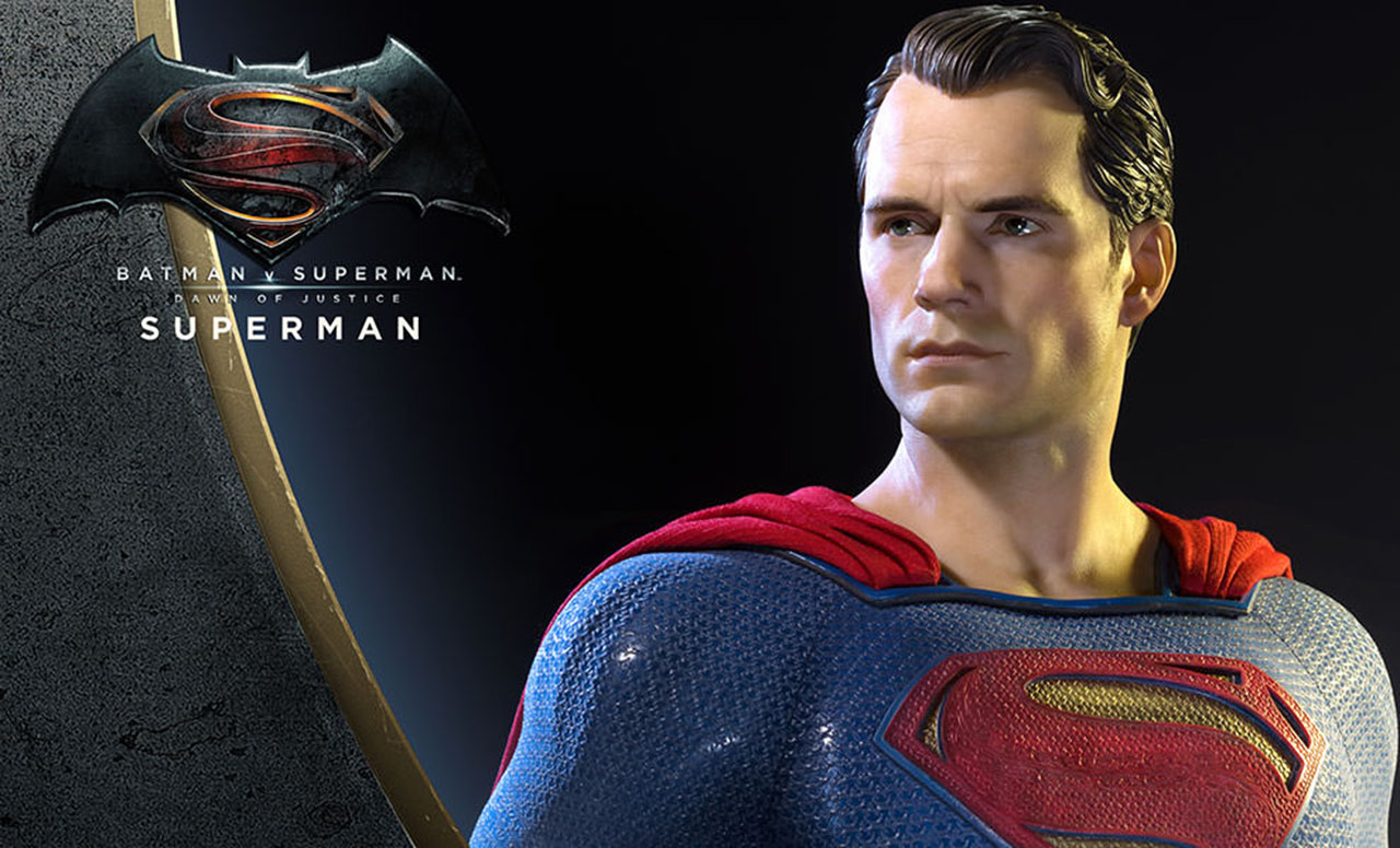 Superman | Colecionável em escala 1/2 não cabe em qualquer carteira