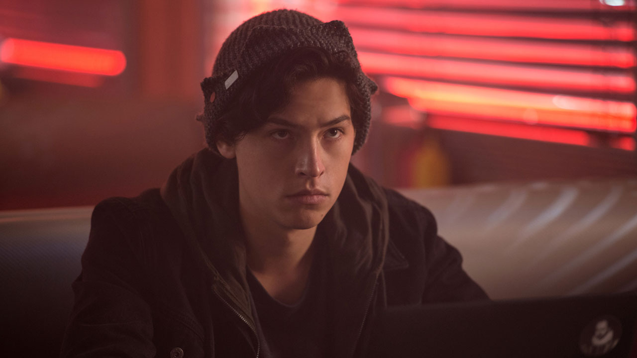 Riverdale | Trailer do sétimo episódio foca na família de Jughead