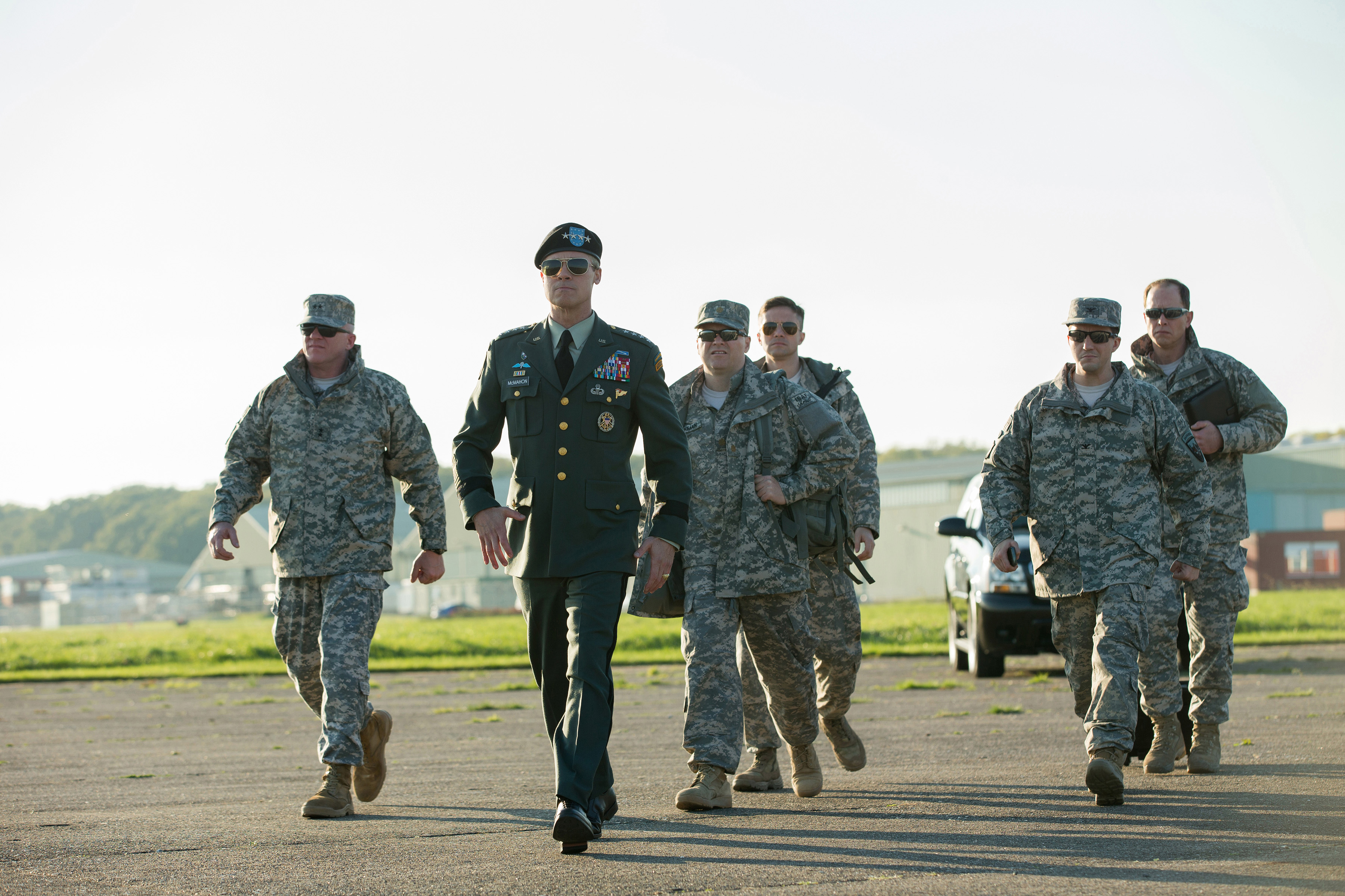 Anthony Michael Hall, Brad Pitt, Anthony Hayes, Topher Grace, John Magaro, Daniel Betts