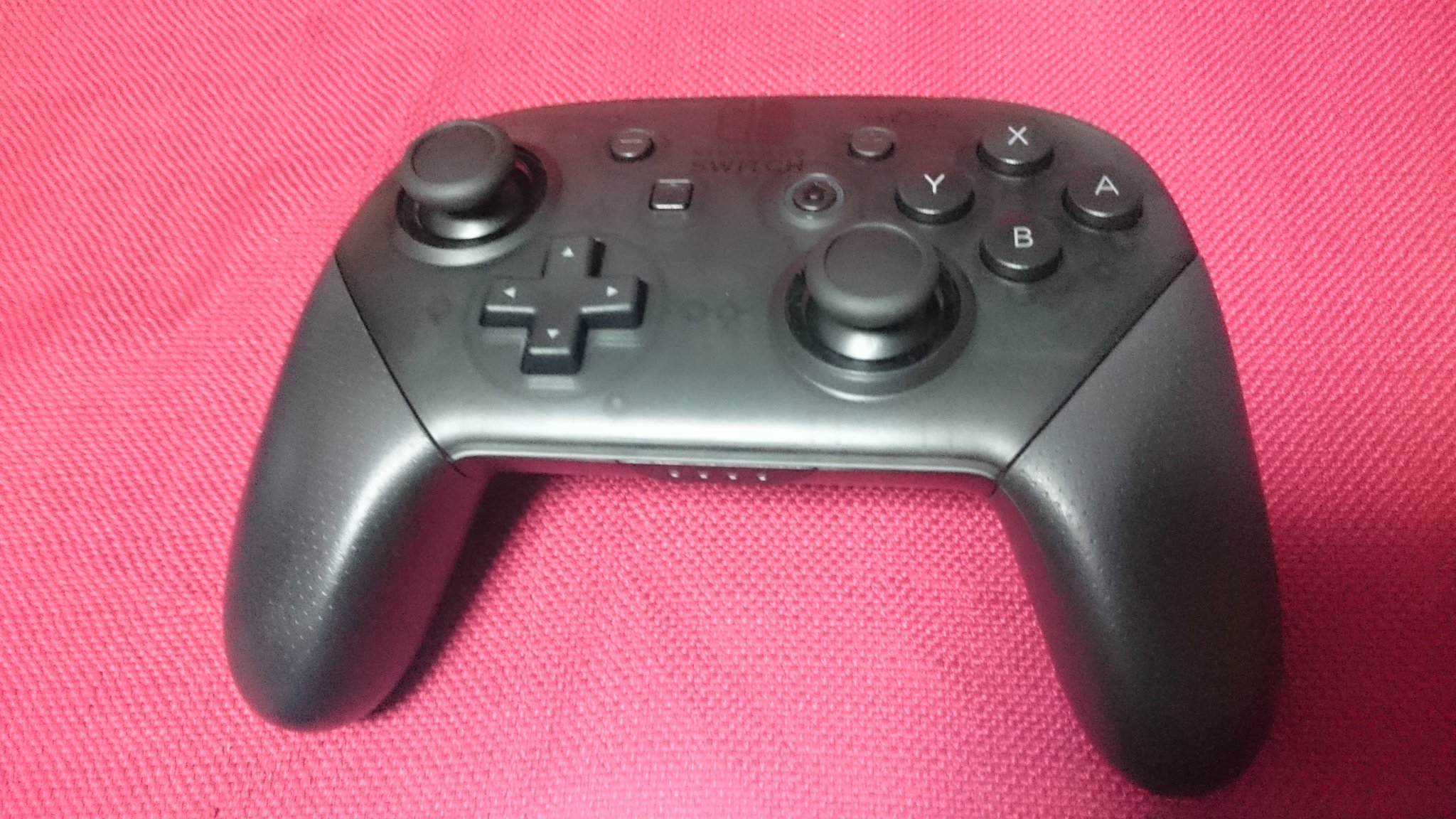switch-pro-controller-mensagem-secreta (1)