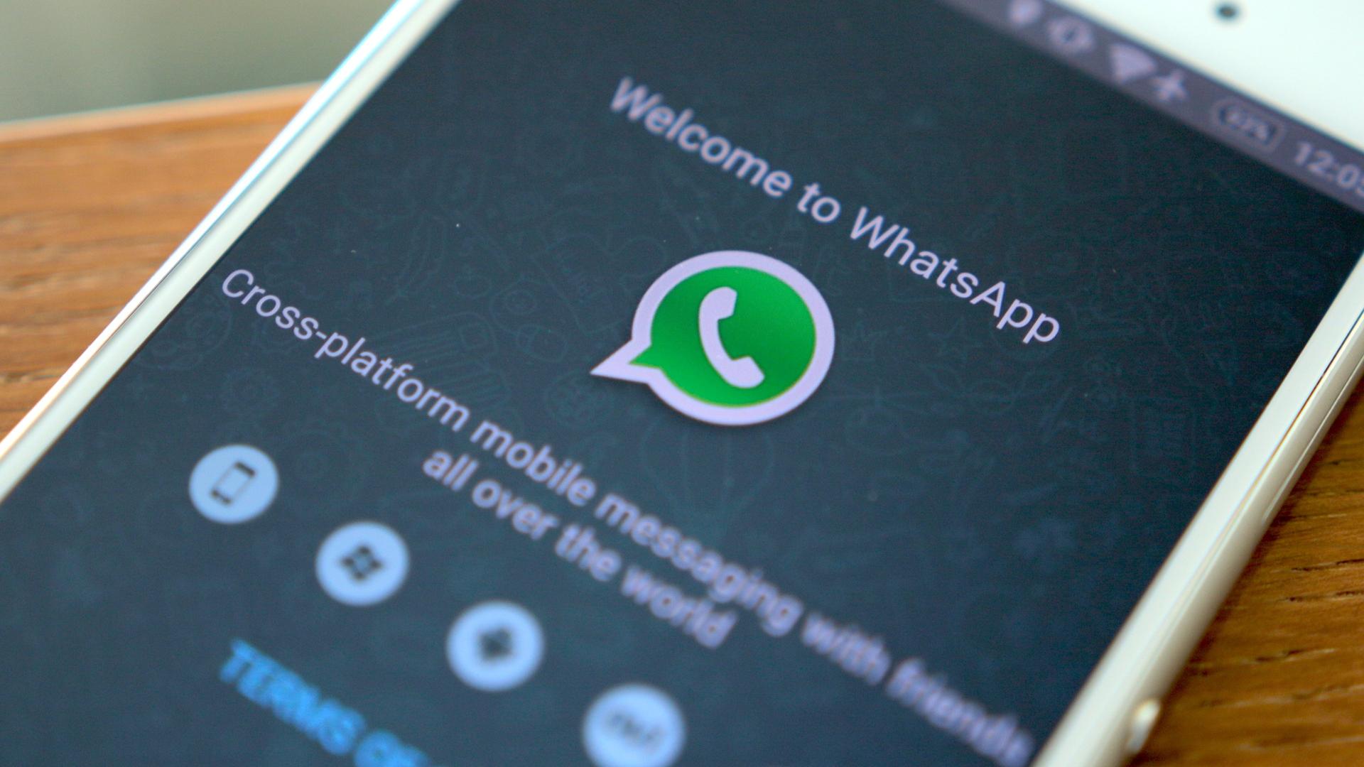 WhatsApp desiste de novo formato de status