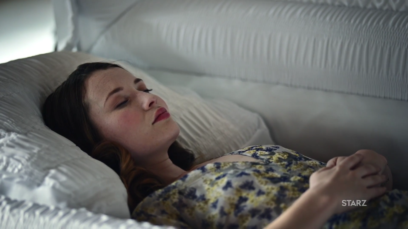 Deuses Americanos | Novo teaser apresenta Laura Moon lidando com a própria morte