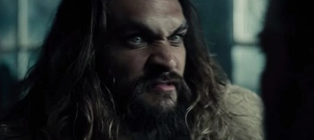 Aquaman | Jason Momoa e Temuera Morrison se abraçam no set de filmagem